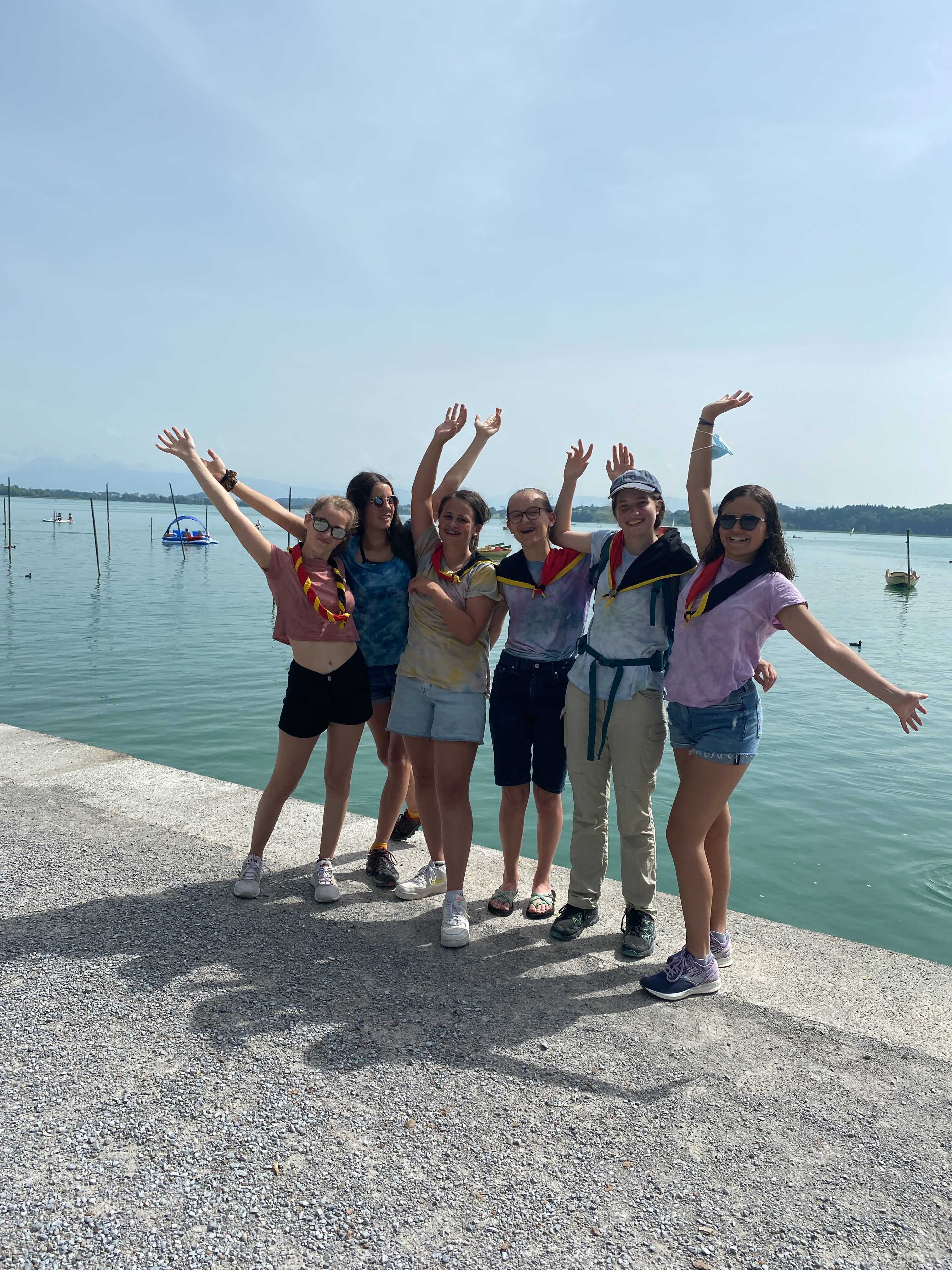 cevianerinnen am see